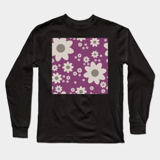 Retro style simple daisy flower in magenta purple, donkey brown and taupe Long Sleeve T-Shirt